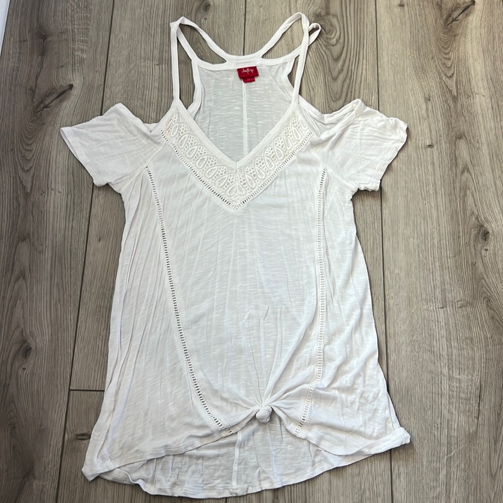 Daytrip Cold Shoulder Top